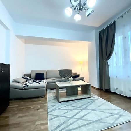 Moonrise Apartment Брашов Екстер'єр фото