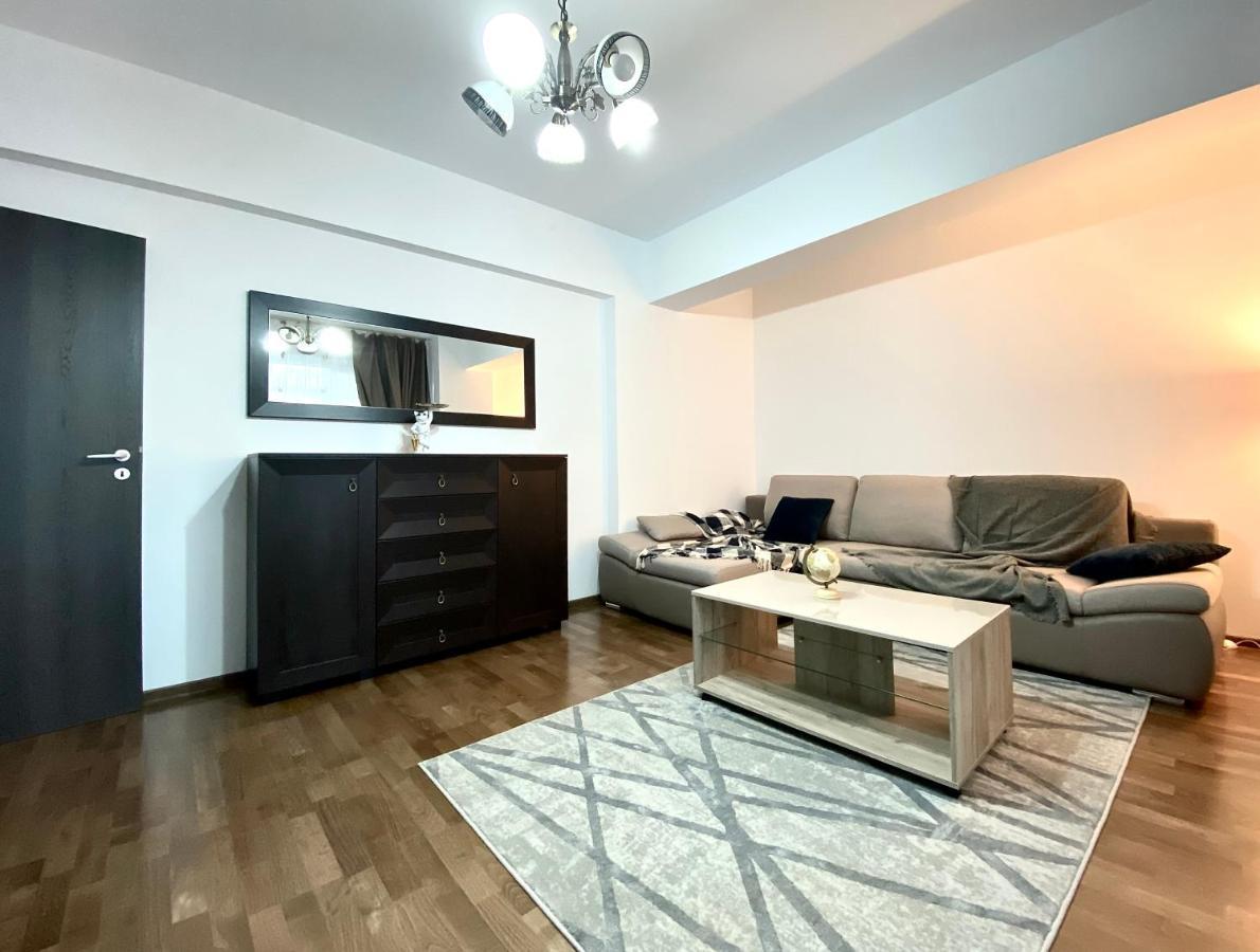 Moonrise Apartment Брашов Екстер'єр фото